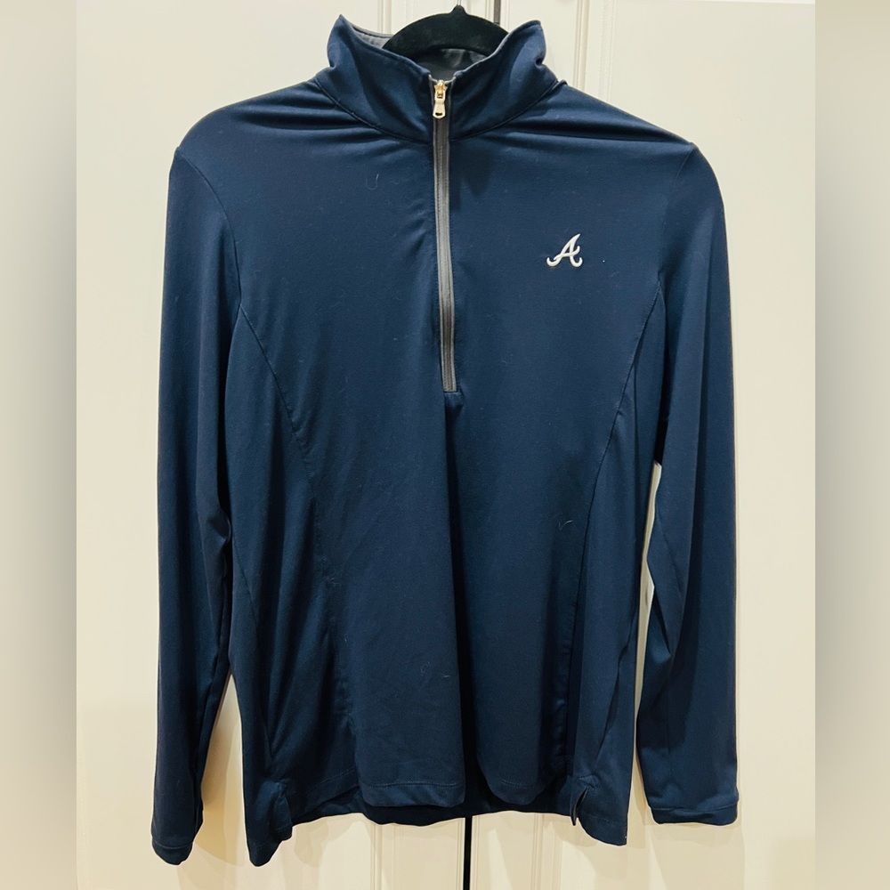 NWOT Navy Atlanta Braves Fairway and Green Quarter Zip Technical pullover. M.